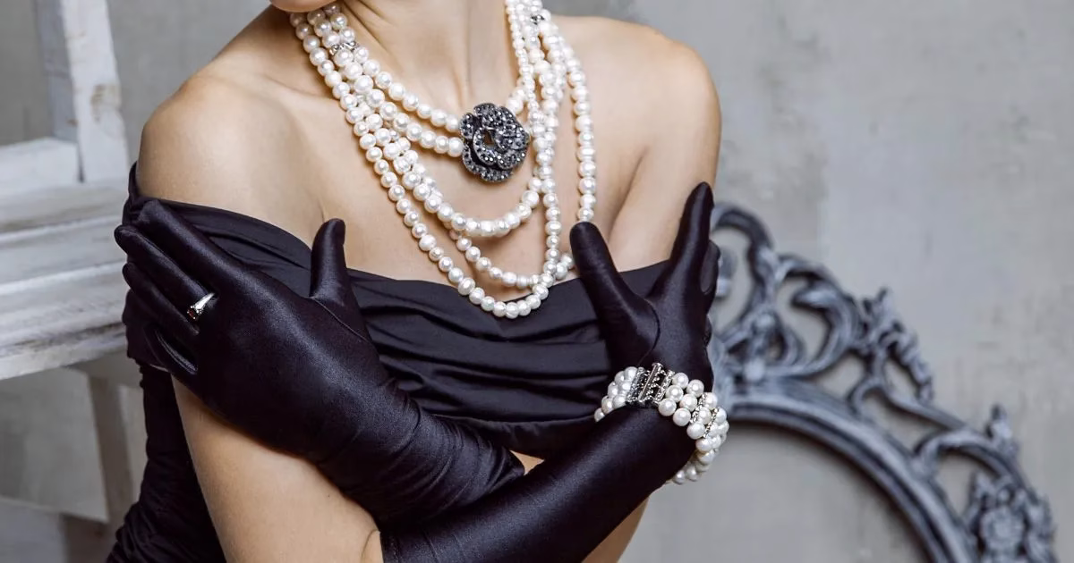 black dress to wear to a wedding